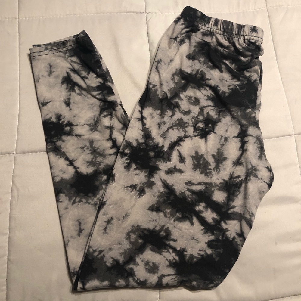 One Step Up tye dyed leggings